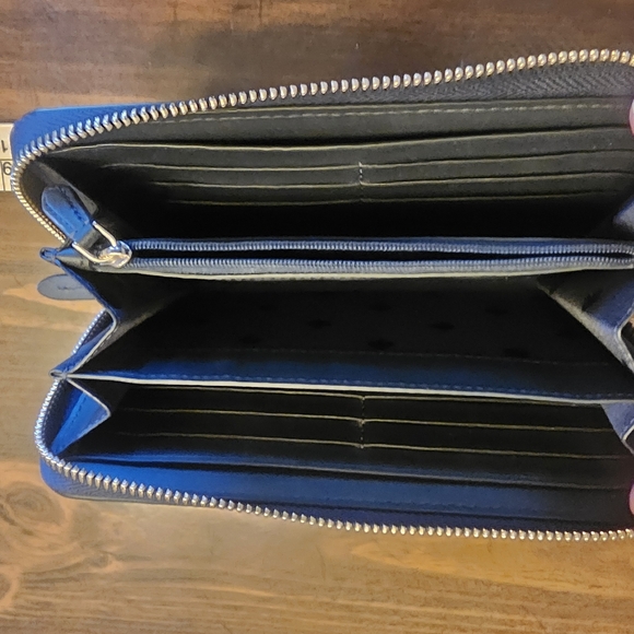 Kate Spade Wallet - Picture 5 of 5
